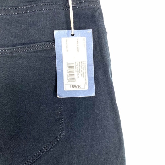 NWT high rise skinny no fade black 18W - Picture 5 of 10